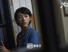 开云体育在线-烈焰焚舟，当法老的利刃刺穿黄色潜水艇