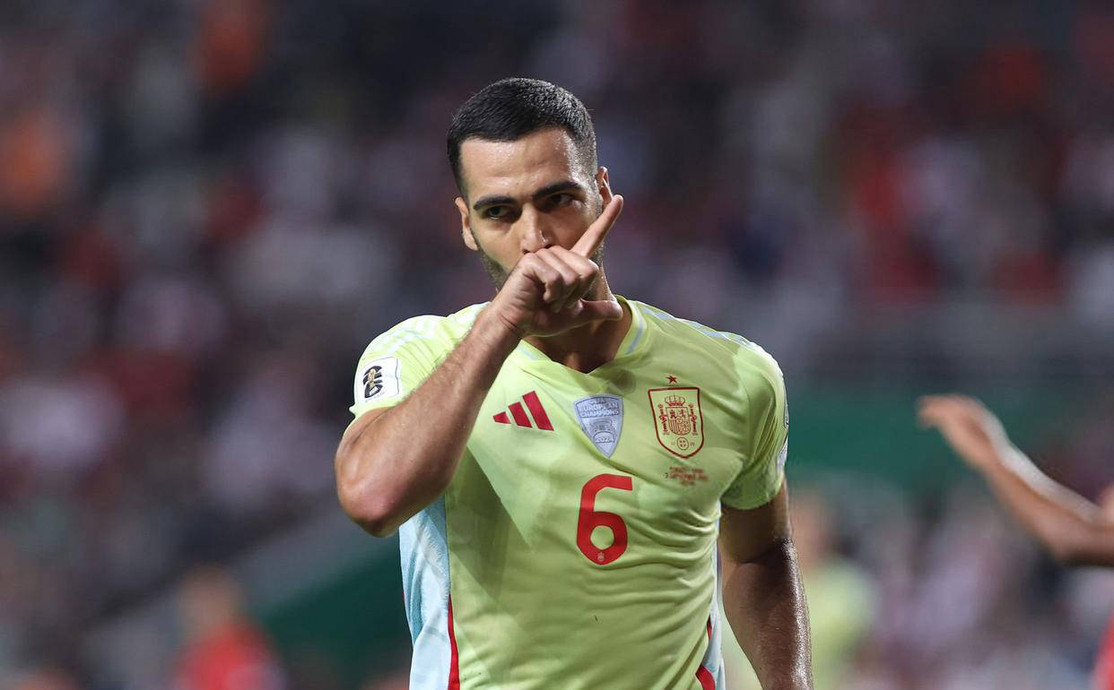 开云平台-西班牙碾压土耳其，博格巴2完成帽子戏法