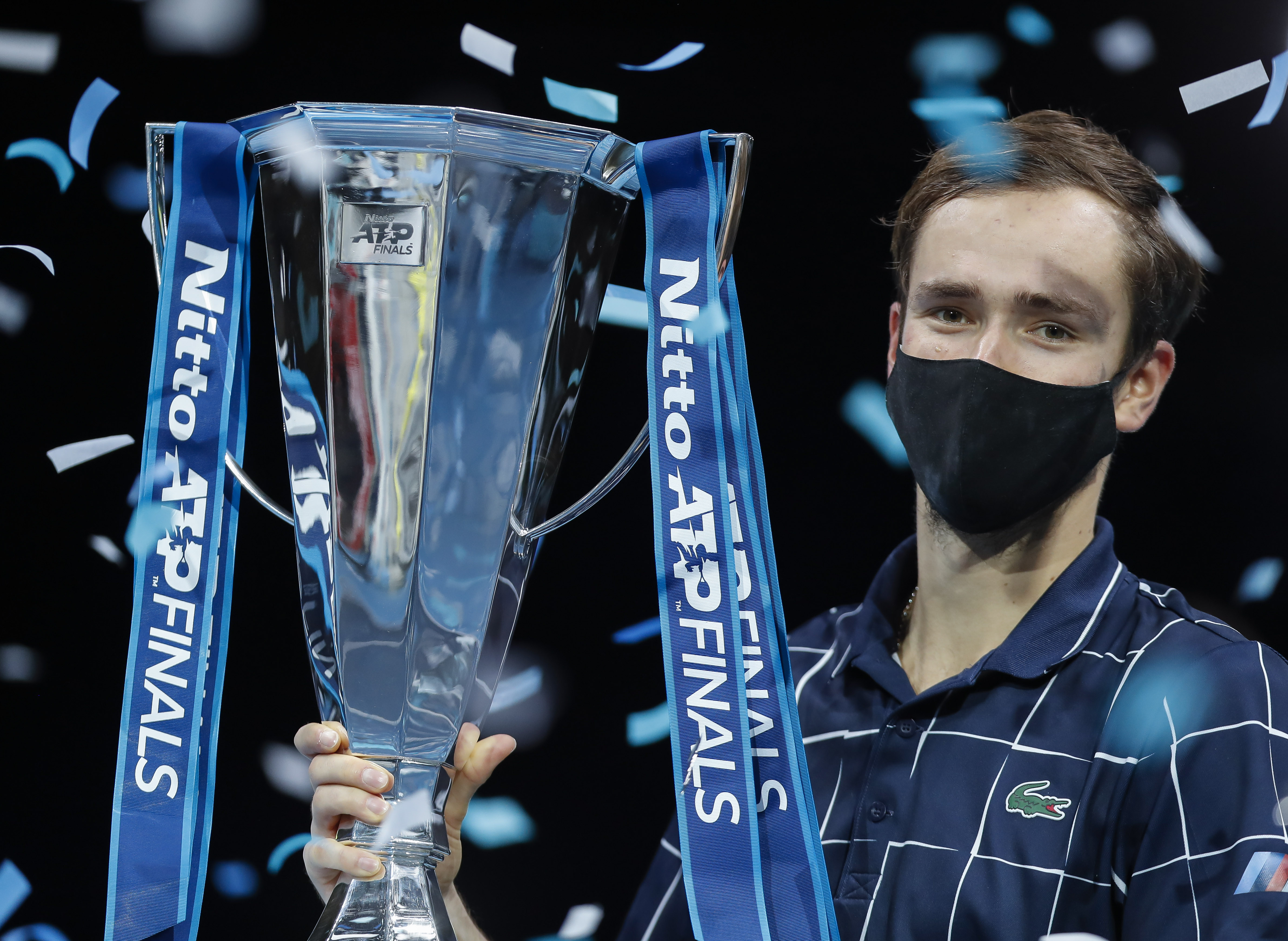 开云体育官网-ATP总决赛鏖战联合杯，梅德韦杰夫扛起全队