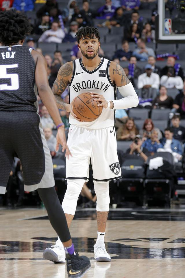 开云体育-篮网翻盘深圳队，福克斯高光表现