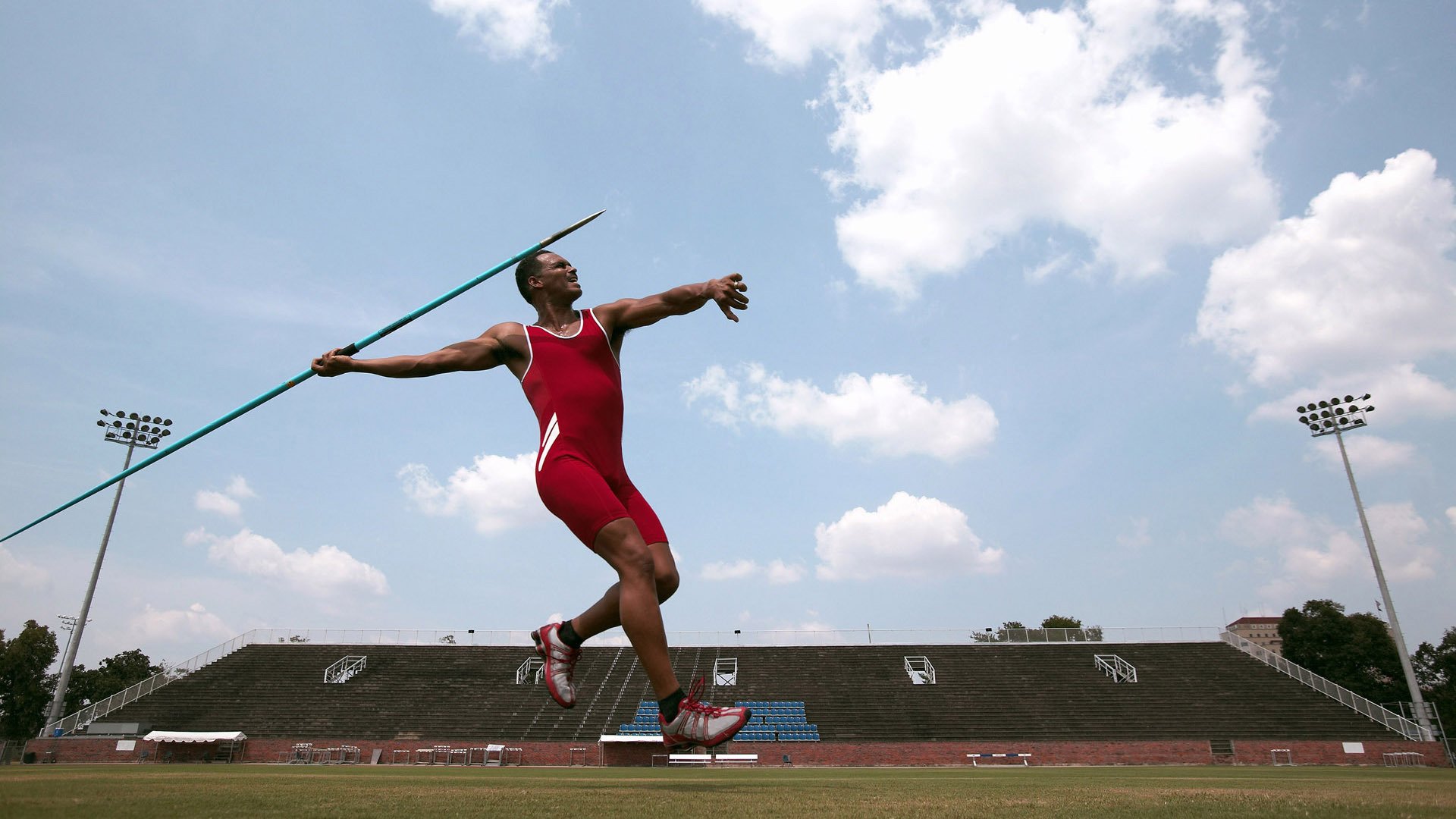 开云官网-穆勒爆发！新西兰式节奏如何勒死勒沃库森