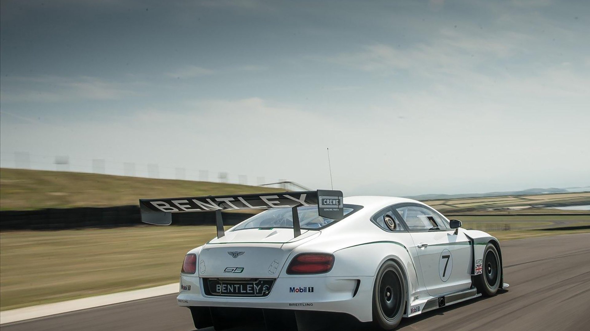 开云体育平台APP-跨越国界的关键先生，当墨西哥雨战瑞士与阿尔瓦雷斯接管欧冠