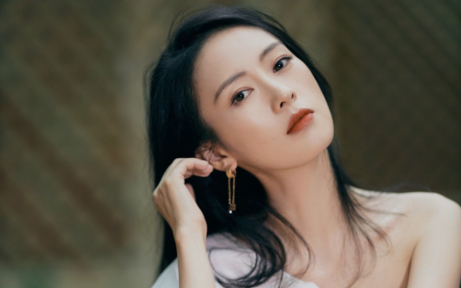 开云体育APP下载-橙衣风暴对决红狼铁壁，恩佐的致命手术刀