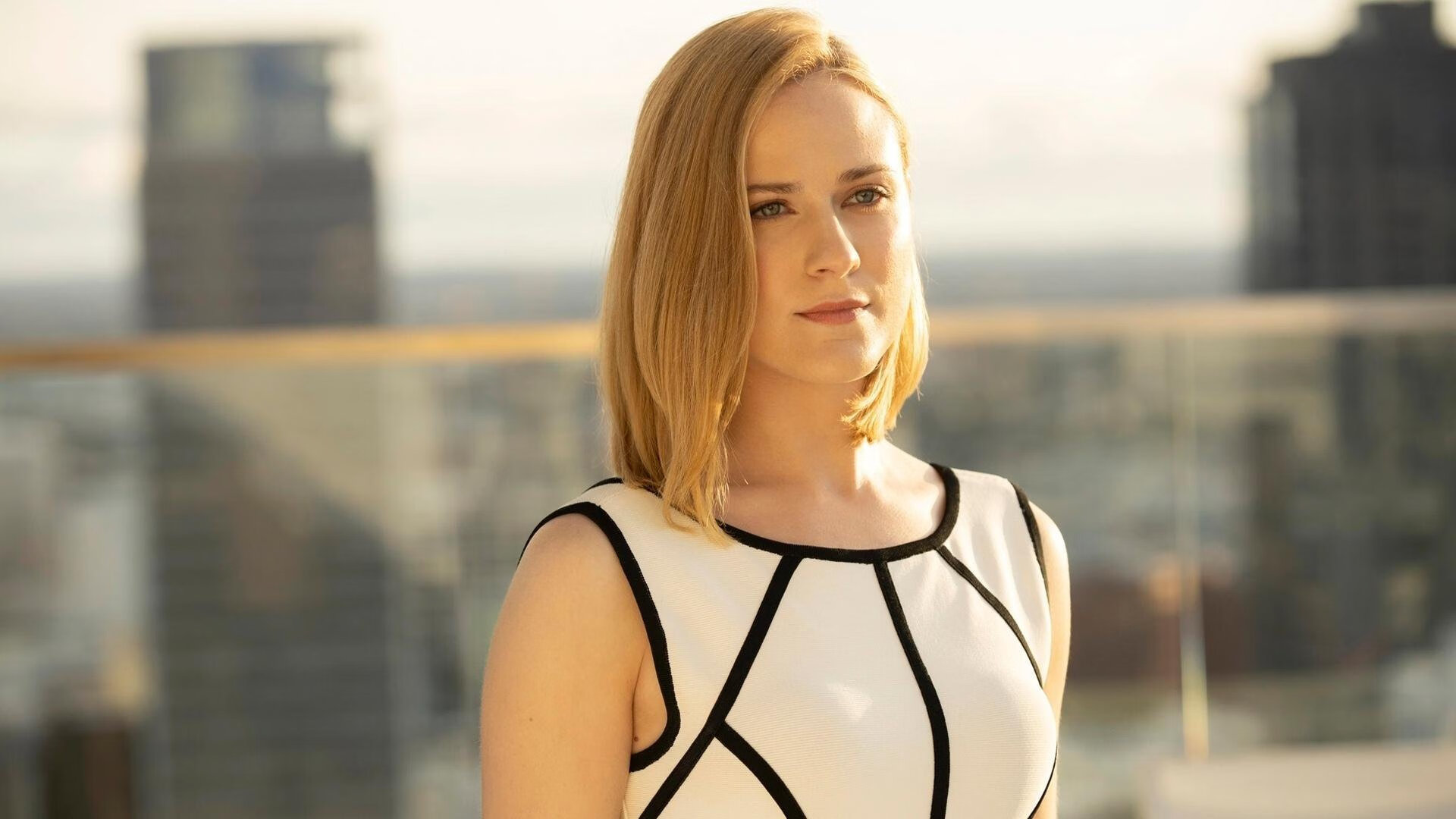 开云体育官网-基耶萨连击定乾坤,巴萨友谊赛大胜墨西哥,技术流闪耀全场