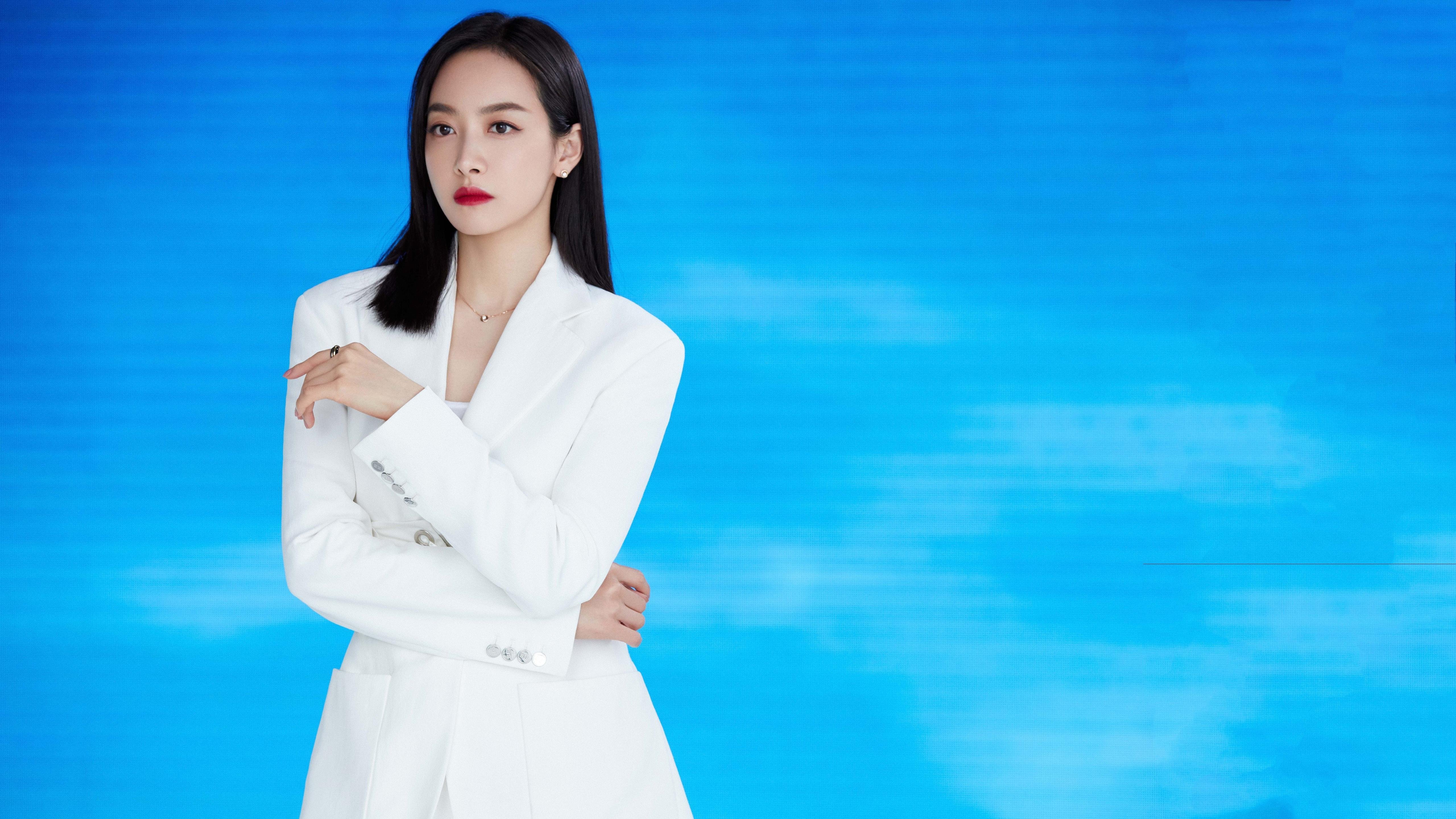 开云官网-猛龙烈焰焚山西，武切维奇生死时刻主宰西决