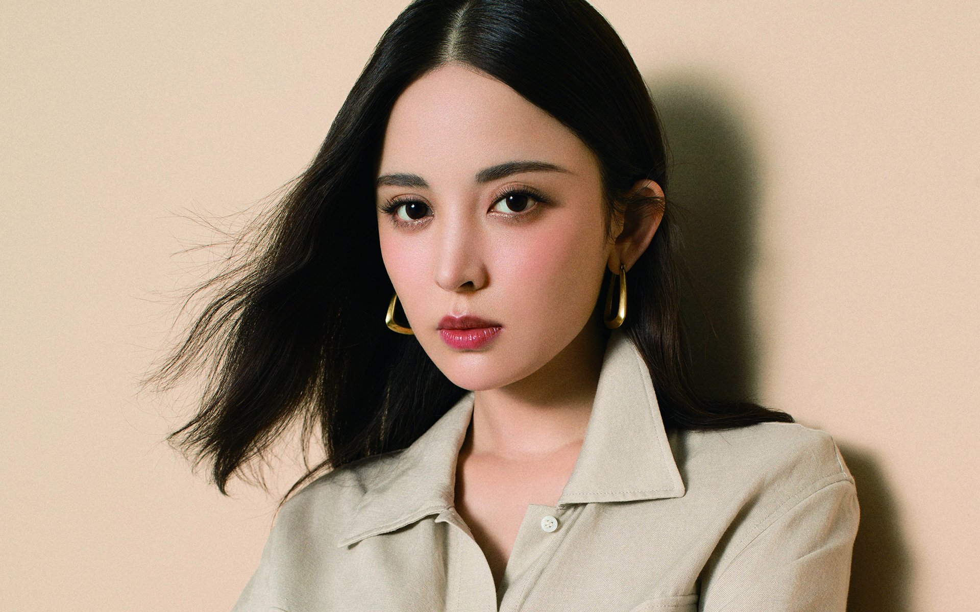 开云体育入口-时空交错中的英雄叙事，当休斯顿火箭与朱·霍勒迪在同一夜晚诠释体育终极魅力